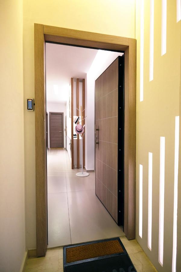 Armi Luxury Apartment In The Heart Of The City Hanya Dış mekan fotoğraf