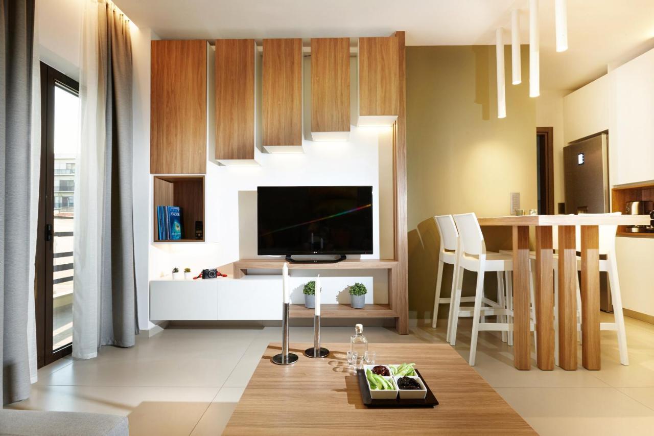 Armi Luxury Apartment In The Heart Of The City Hanya Dış mekan fotoğraf