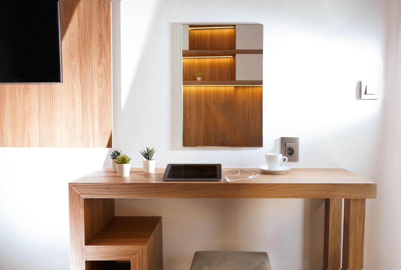 Armi Luxury Apartment In The Heart Of The City Hanya Dış mekan fotoğraf